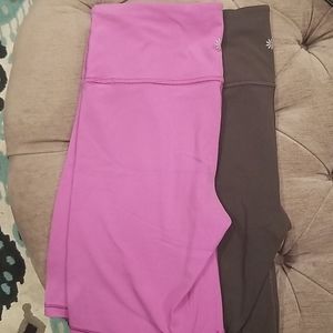 Athleta 7" biker short